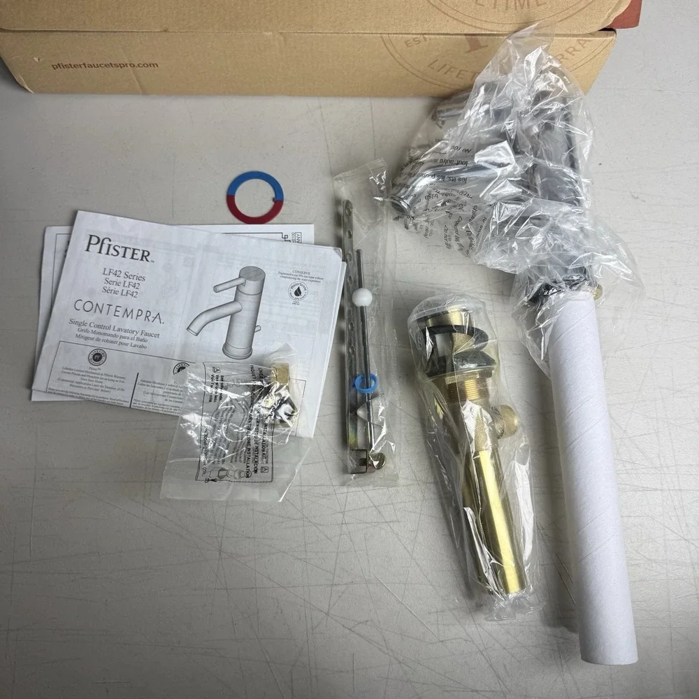 Pfister LG42-NC00 Contempra Chrome Bathroom Faucet with Pop-Up Drain Assembly